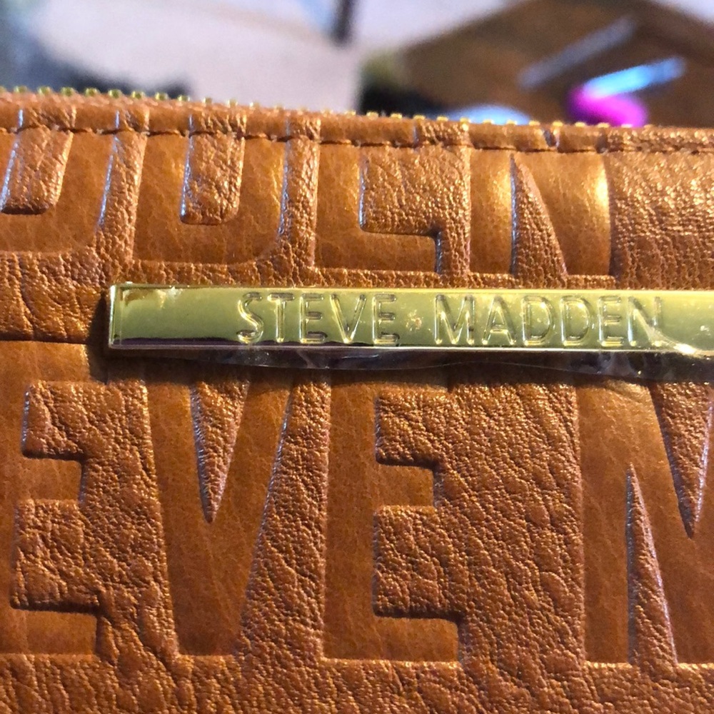 STEVE MADDEN Leather Wallet/Wristlet